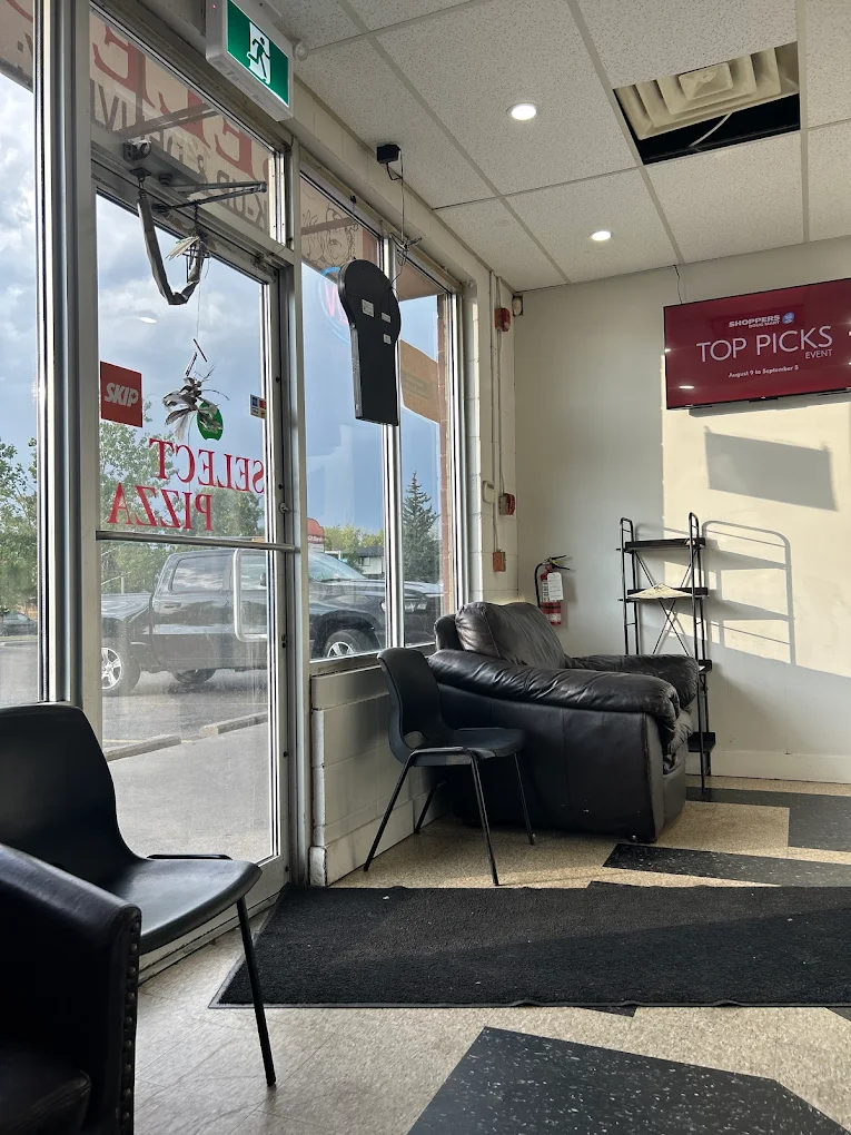 Select Pizza Calgary NE - Indian-Punjabi style pizza delivery and pickup